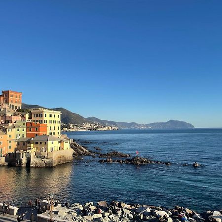 Boccadasse Chic Urban Retreat Genoa Bagian luar foto