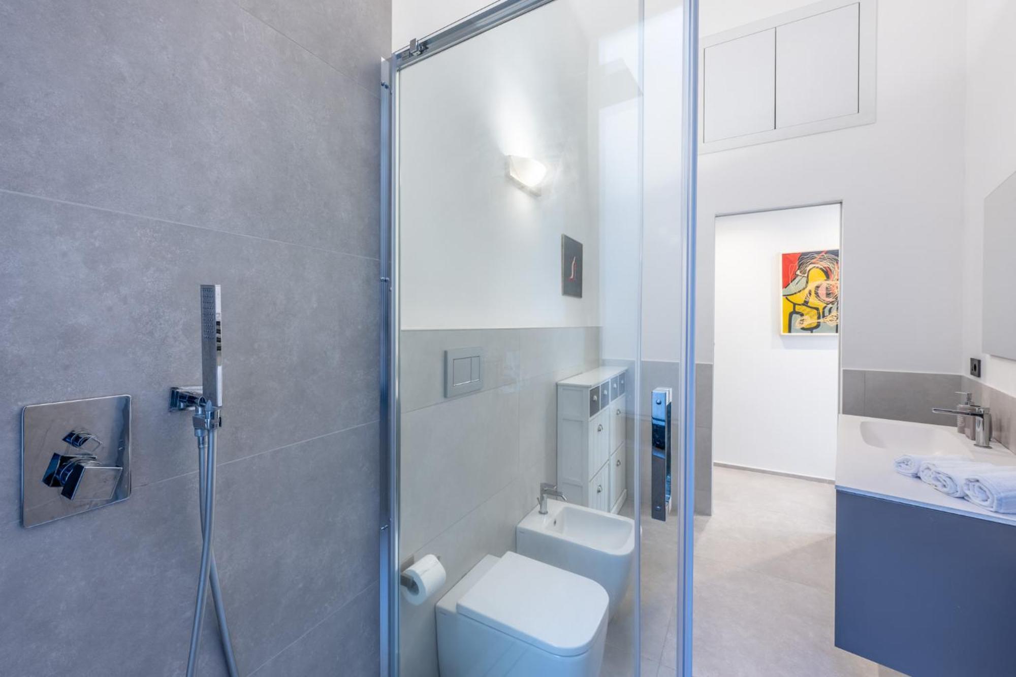 Boccadasse Chic Urban Retreat Genoa Bagian luar foto